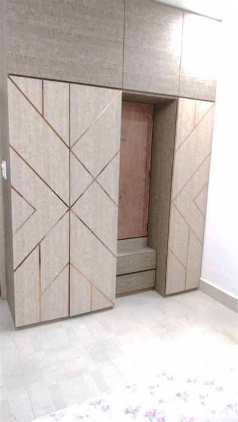 Wooden Doors Hinged Door Wardrobe Without Locker At Rs Sq Ft In