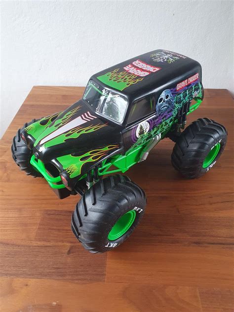 Auto Na Ovl D N Monster Jam Rc Grave Digger Aukro