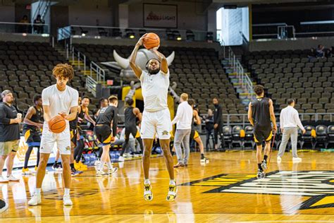 Nku Men S Basketball 🏀 On Twitter Winner Takes First In The Horizonleague 👀 🖥️ Bsoh