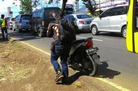 Motor Matic Mati Mendadak Saat Jalan Seputar Jalan