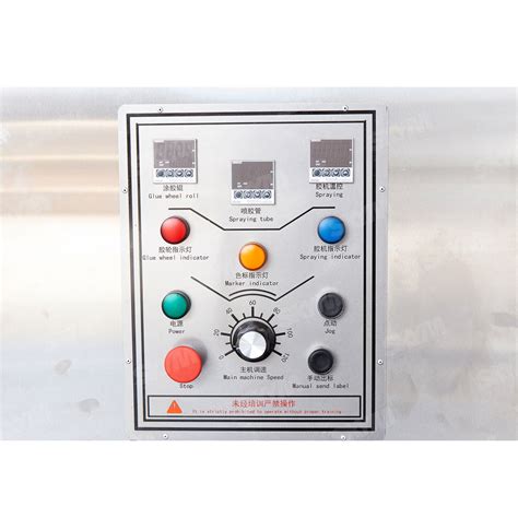 Automatic OPP Film Hot Melt Glue Labeling Machine From China Manufacturer Sky Machine