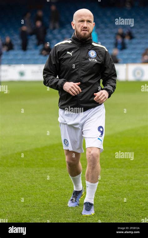 Stockport County Vs Doncaster Rovers Hi Res Stock Photography And