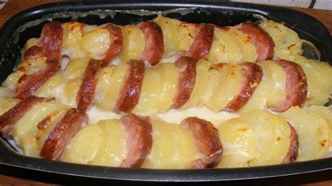 Gratin De Pommes De Terre La Saucisse Morteau Et La Cancoillotte