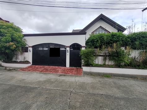 Corner House And Lot For Sale In Springville Bacoor Homesearch