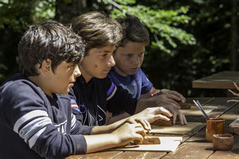 Avec Un Groupe D Enfants Mus E De La Pr Histoire Du Vercors