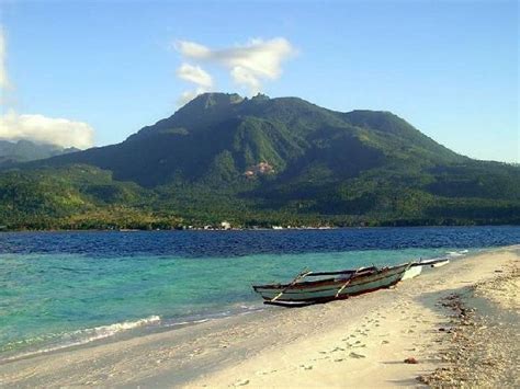 Volcanoes In The Philippines Iraya Volcano In Batan Island