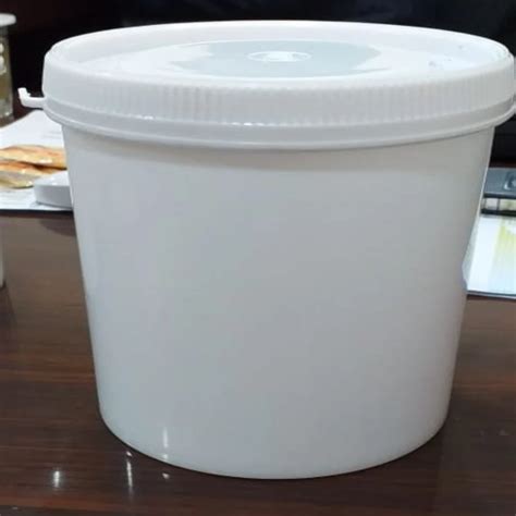 Round Plastic Grease Containers Capacity 500 Gms At 10 Unit In New