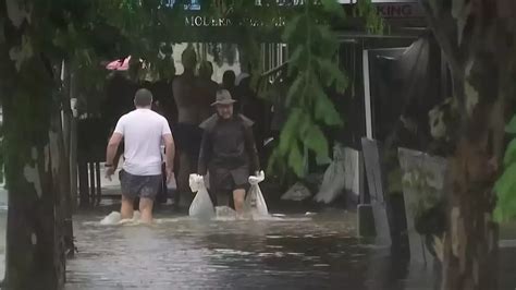 At Least Seven Killed After Flash Floods Hit Australias East Coast