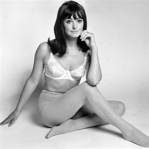 Moda a história da lingerie da Grécia aos desfiles da Victoria s Secret
