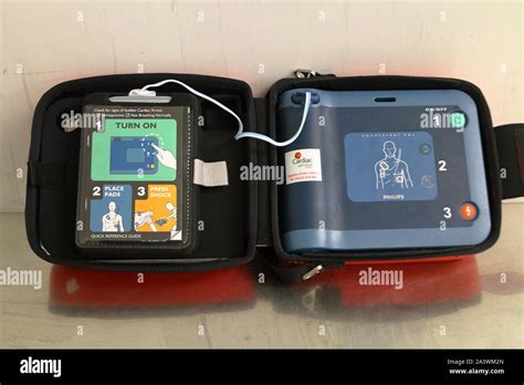 Automated External Defibrillator Open Show Guidance Stock Photo Alamy