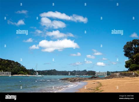 bay  islands paihia wallpaper  res stock photography  images alamy
