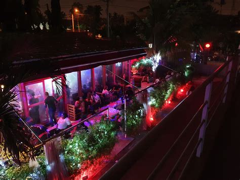 Skinny Lounge - Home | Facebook