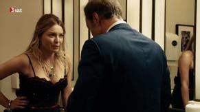 UND DANN KAM WANDA NUDE SCENES AZNude