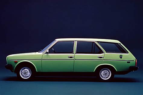 Fiat 131 Panorama 2500 Super Diesel - 🚗 car technical specifications