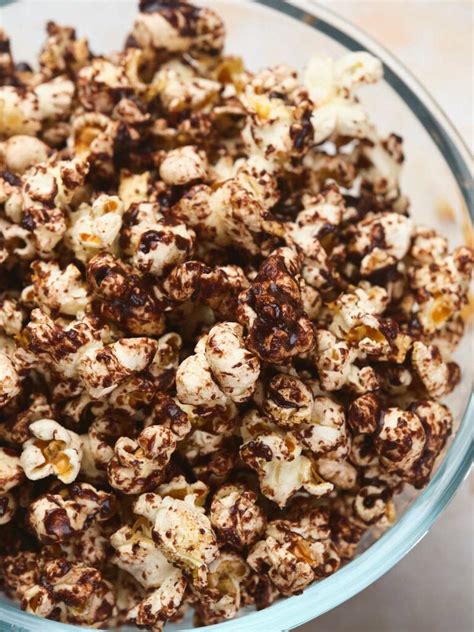 Easy Chocolate Popcorn Recipe