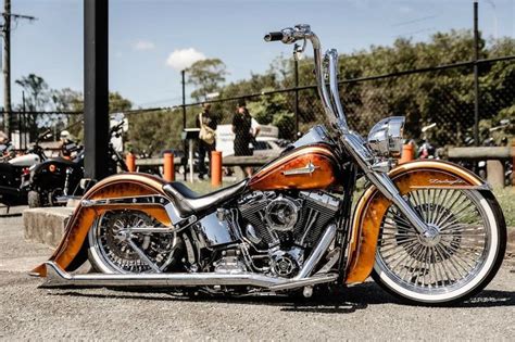 Pin By Bikes Bikes On Cholo Vicla Softail Harley Softail Deluxe