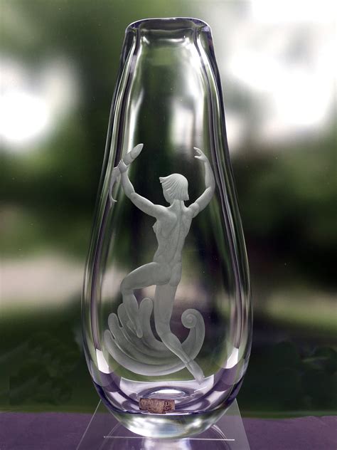 Swedish Crystal Vase Copper Wheel Engraved Nude Woman Värends Konstglas Emil Weidlich 1940 s
