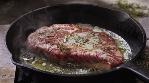 The Steak Flipping Tip You Need For The Ultimate Sear