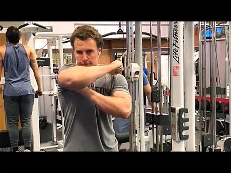 Single Arm Cable Tricep Extension YouTube