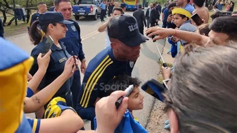 Boca llegó a Córdoba para enfrentar a Estudiantes el recibimiento de