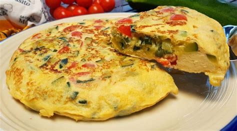 Tortilla de verduras Recetas Fáciles Reunidas