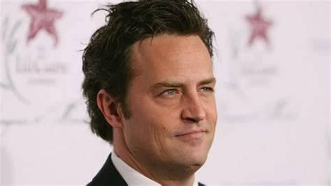 Matthew Perry Astro De Friends Enterrado Em Los Angeles Elenco