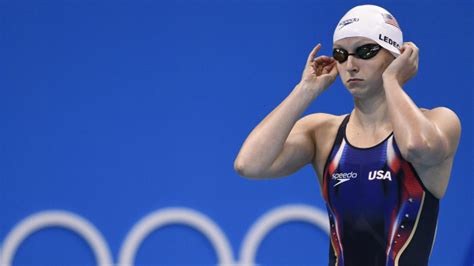 Rio 2016 Katie Ledecky Breaks Her Own World Record To Clinch 800m