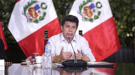 Pdte peruano denuncia nueva campaña mediática en su contra Colarebo