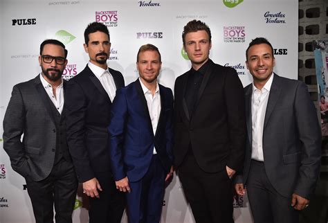 The Backstreet Boys Fight With NSYNC Over Those May Memes & The "Feud ...