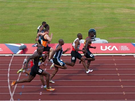 How To Run A Faster 100m The Complete Sprinters Guide