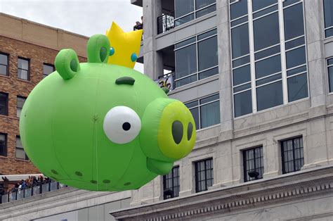 Angry Birds Parade Balloons Fabulous Inflatables Popular Character