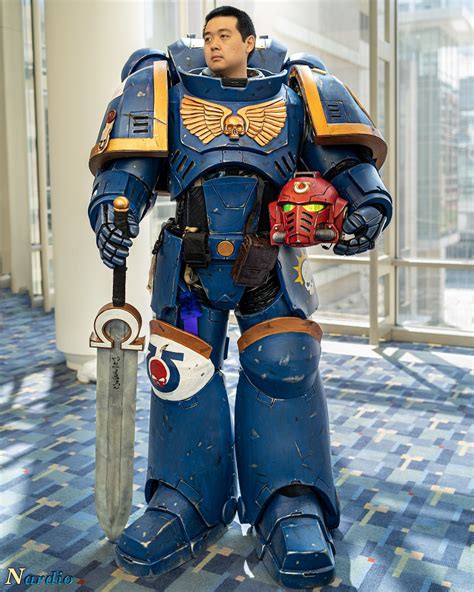 Engenheiro-de-traje-espacial-cria-Warhammer-40K-Astartes-Cosplay-07 - OpaPost