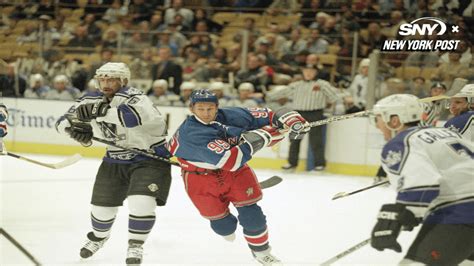 Otd Wayne Gretzky Scores Final Goal Of His Career