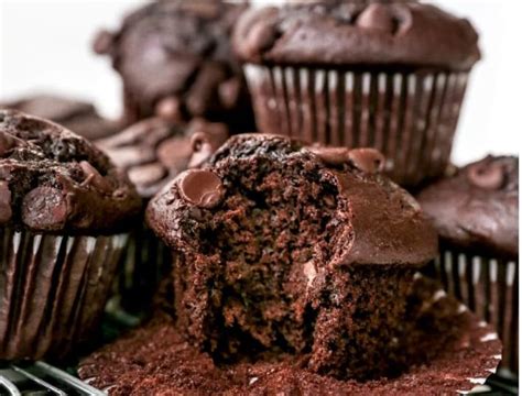 Nutella Stuffed Double Chocolate Muffins The Kind Of Cook Recipe