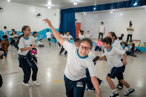 Escolas E Espa Os Educacionais De Guarulhos Recebem Projeto De