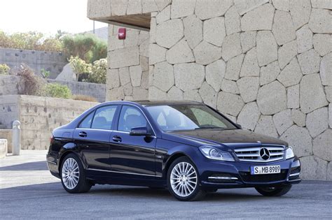 Mercedes-Benz C-class (W204 facelift 2011) C 180 (156 Hp) G-TRONIC