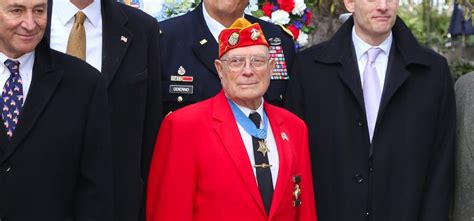 The Last Remaining Wwii Medal Of Honor Recipient Dies At 98 Woub