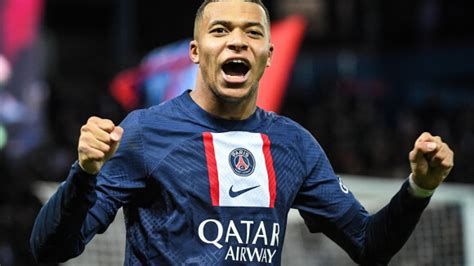 Vidéo Kylian Mbappé moqué par les Argentins la star du PSG sort