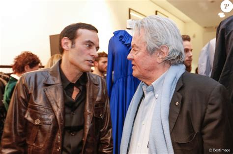 Exclusif Anthony Delon Avec Son Père Alain Delon Lancement De La Marque De Vêtements De Cuir