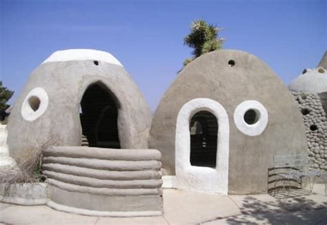 EcoDome SuperAdobe La Maison En Sac De Terre Erdhaus Haus