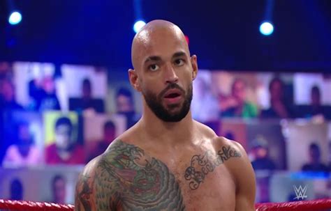 Ricochet Habla De La Lucha De Roman Reigns Vs The Rock En WWE