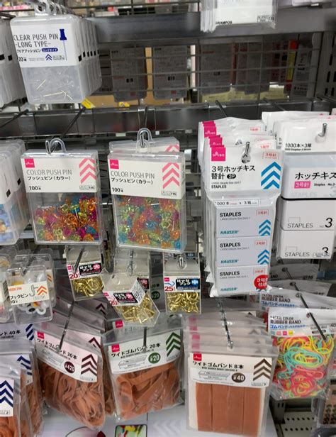 Daiso（ダイソー）探険「プッシュピン カラー」 およげ100円