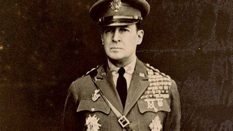 douglas macarthur biography command facts britannica
