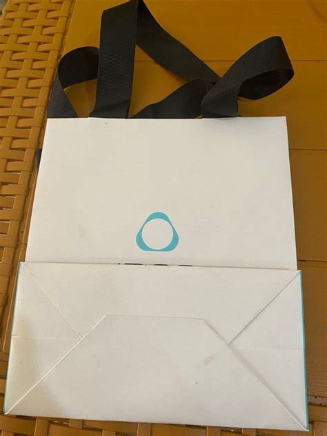 Paper Bag Iqos Ori Serba Serbi Others Di Carousell