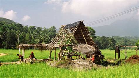 Visit a Gem mine in Ratnapura with an expert, Soul Sri Lanka, Tour ...