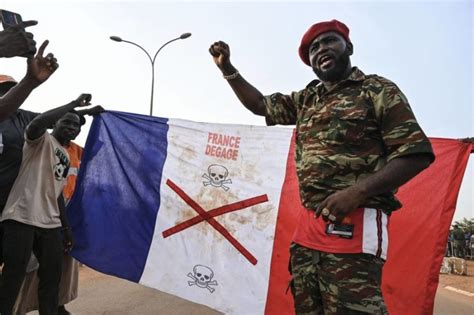 Niger Regime Slams France For Backing Ousted Bazoum Sawt Beirut