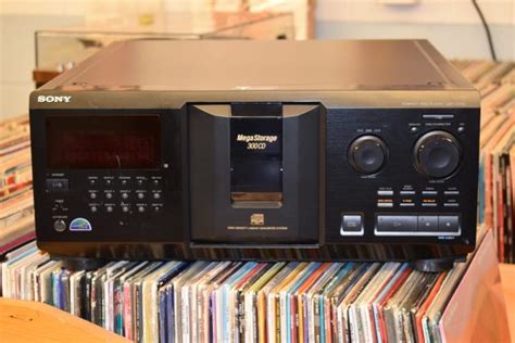 Sony CD Jukebox - Model: CDP-CX300 | Vintage Audio Exchange