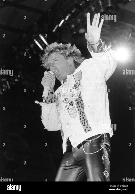 Rod Stewart Singer Hi Res Stock Photography And Images Alamy