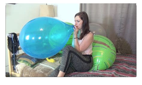 Galas Balloons And Fetish Clips Karlas First Ever Balloons B2p Sitpop