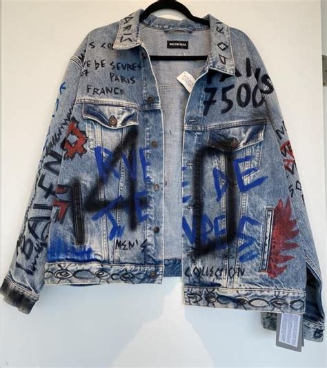 Balenciaga Denim Jacket Graffiti 56 Koleksi Gambar